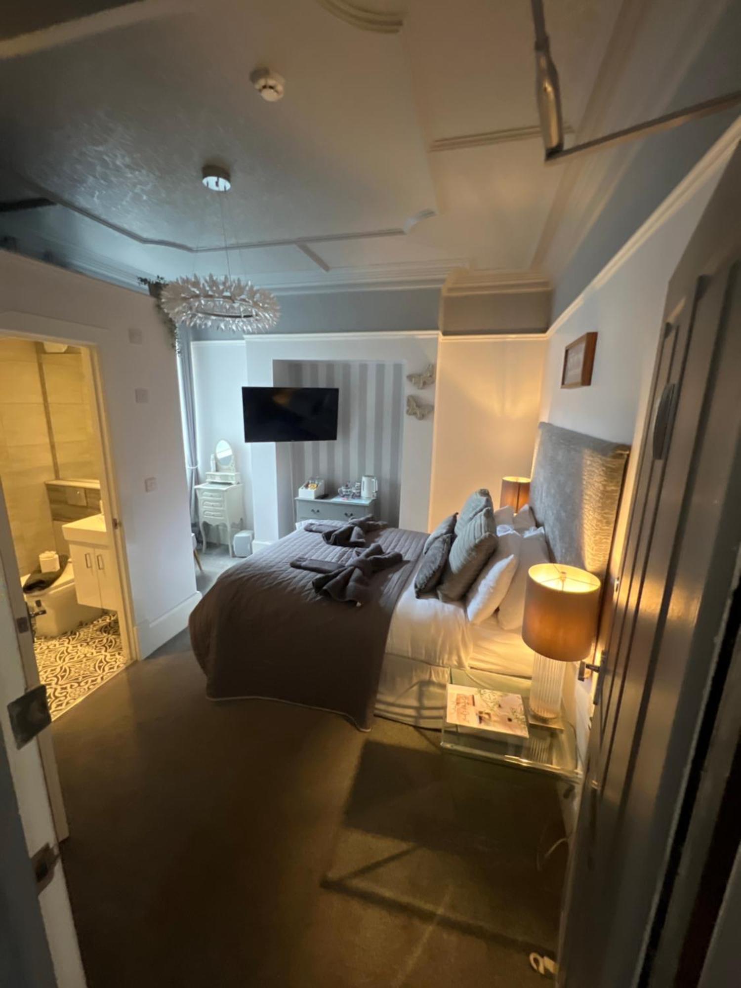 Butterfly Guest House Портковл Екстер'єр фото